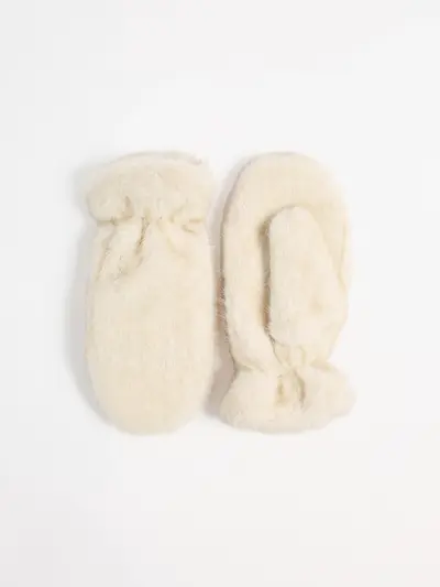 Варежки из искусственного меха в ассортименте